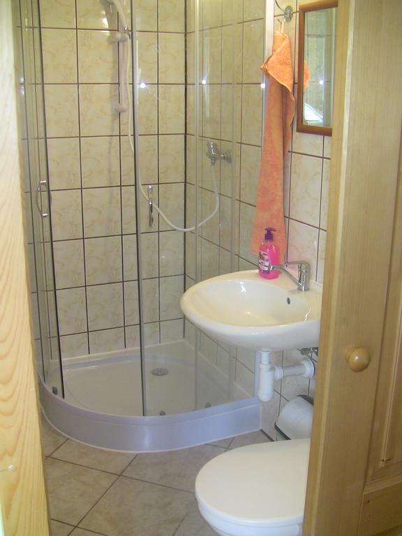 Penzion Apartmany Becov Becov nad Teplou Exterior photo